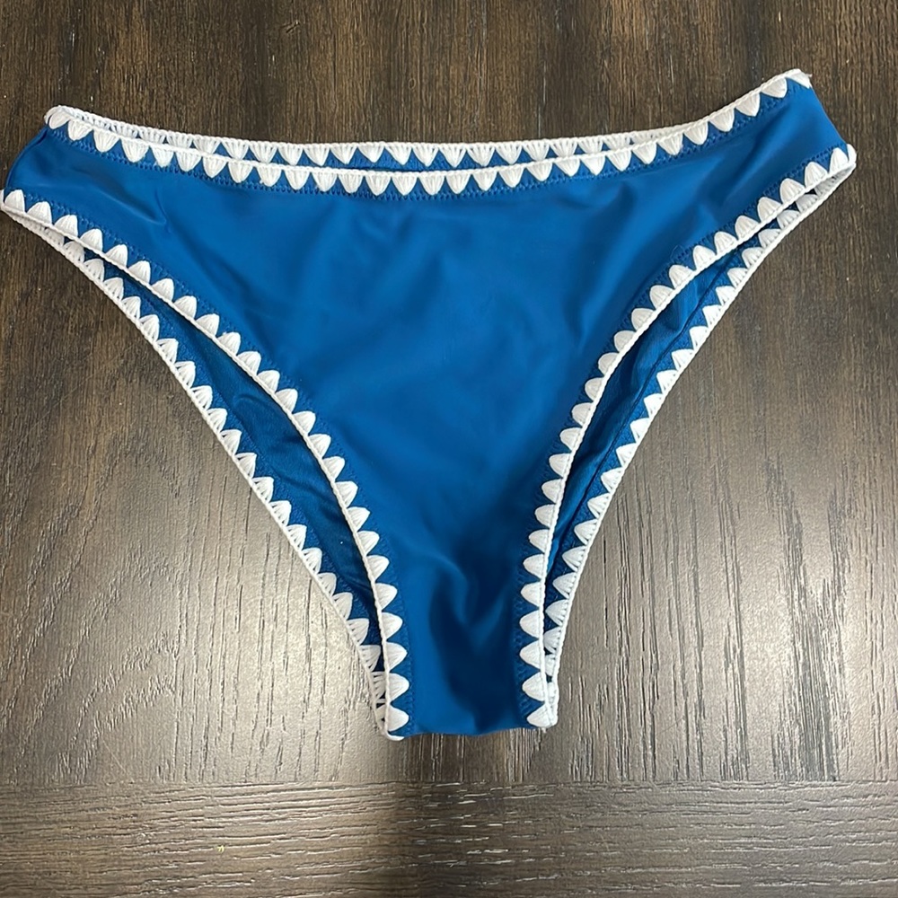 2pc Bikini 👙 - Picture 3 of 4